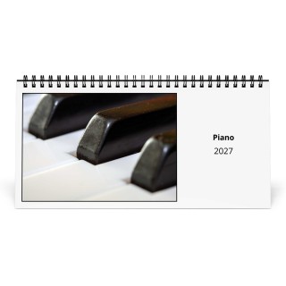 Piano 2027 Desk Calendar