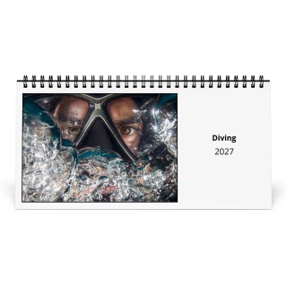 Diving 2027 Desk Calendar